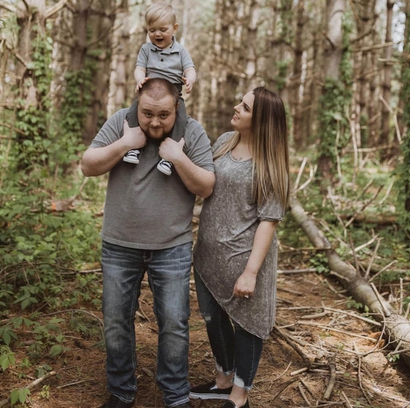 Meet your Posher, Tiffany - Picture 5 of 7